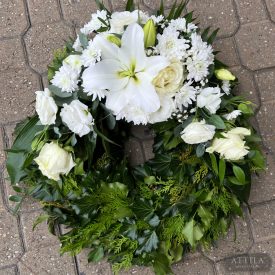 Fehér Harmónia Kegyeleti Koszorú
